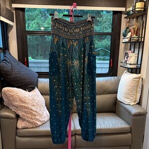 Elegant Teal and Gold Women's Joggers XL